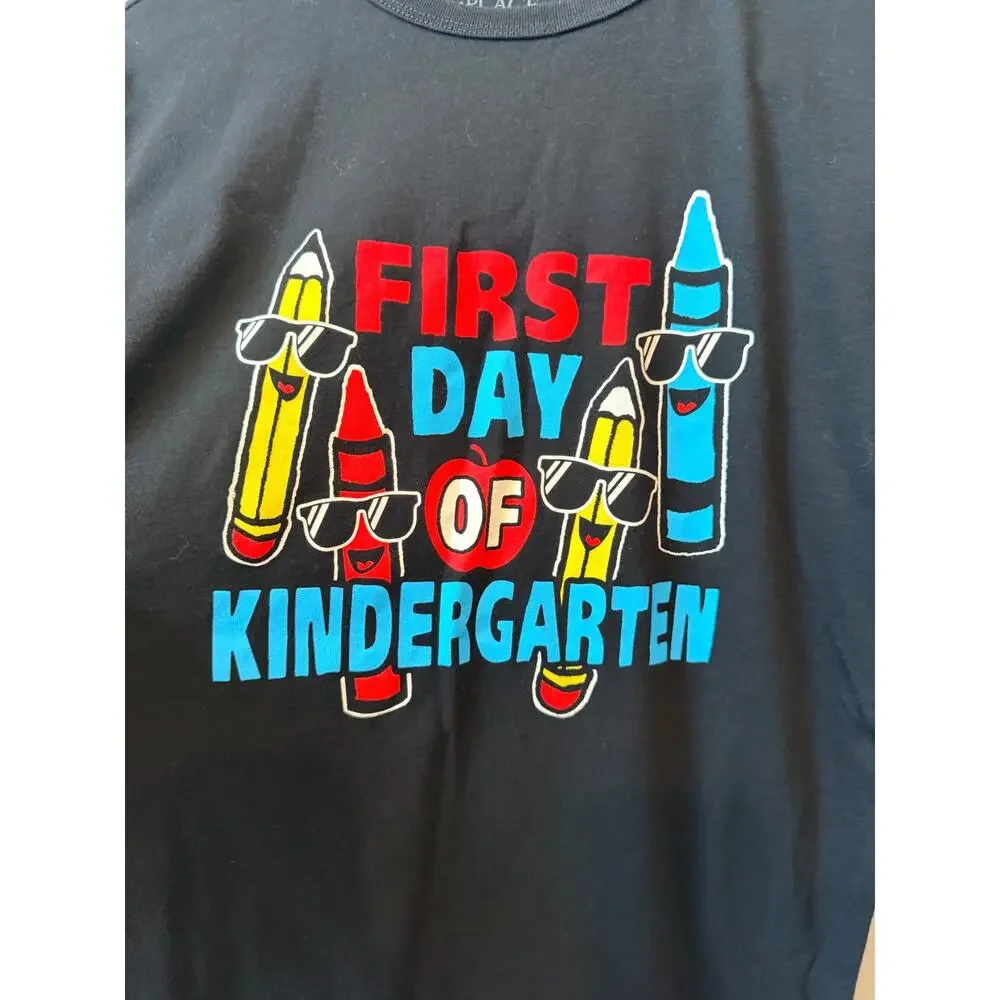 The Children's Place Unisex First Day of Kindergarten Graphic Tee XXL 16